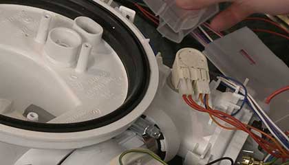Посудомойка Electrolux не греет воду