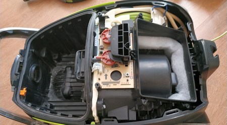 Сильно греется пылесос Electrolux
