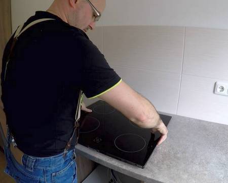 Установка варочной поверхности Electrolux